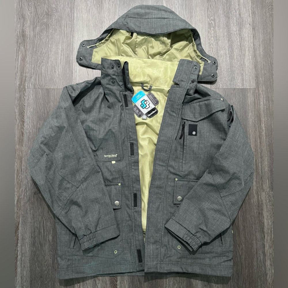 Special Blend- Men’s ski/snowboard jacket- size M